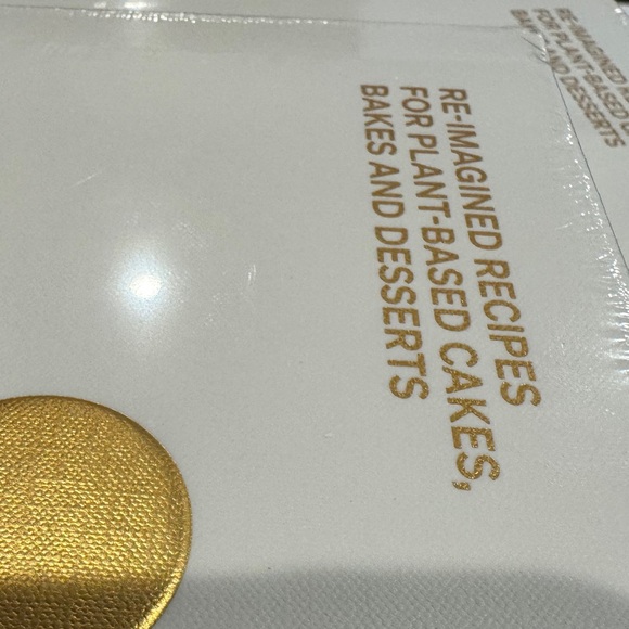 Vegan baking Anthropologie’s “ A New Way to Bake” - Picture 4 of 16